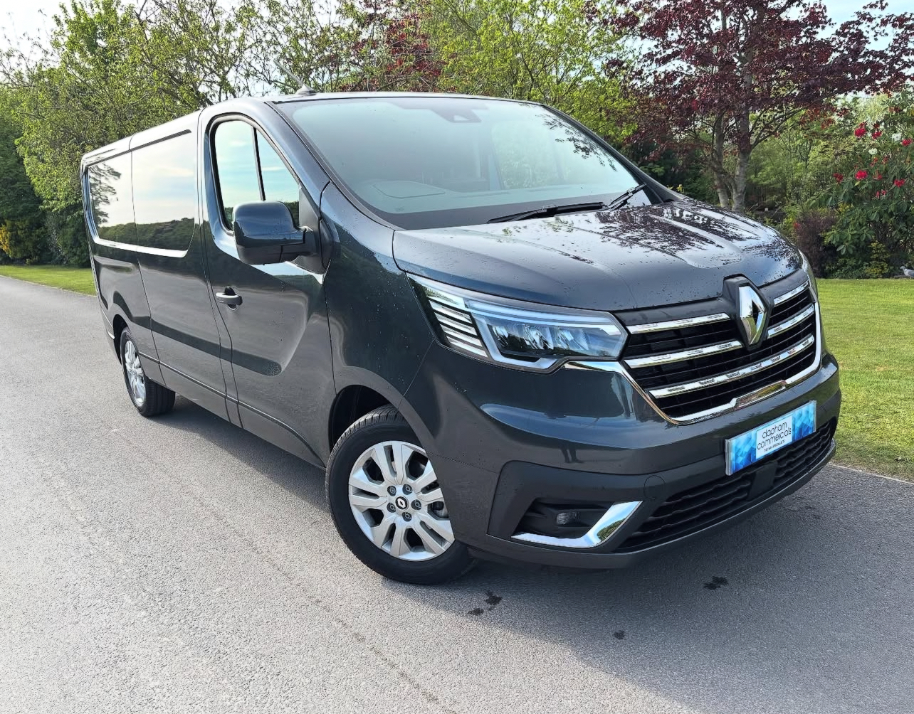 RENAULT TRAFIC LL30 Blue dCi 130 Extra [Safety] Van